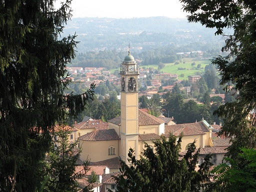 Albavilla vista chiesa